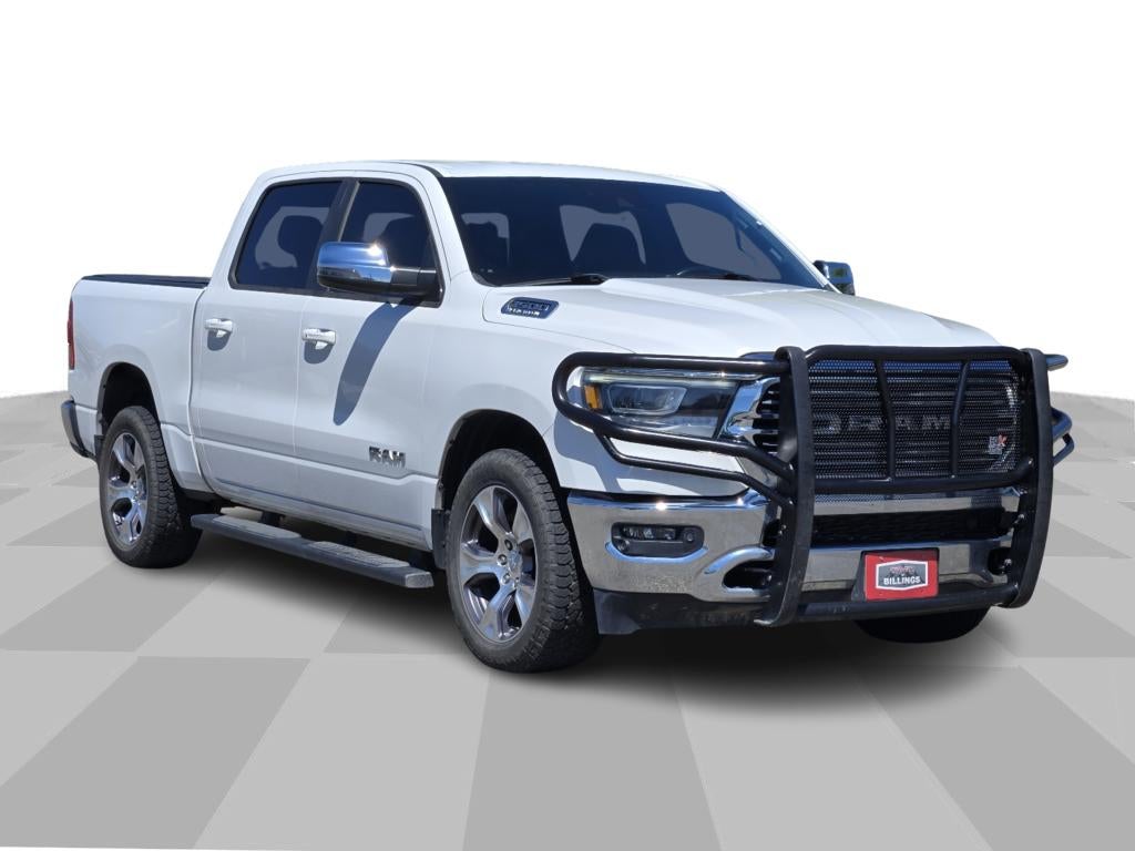 2023 RAM 1500 Laramie Crew Cab 4x4 5'7" Box in Off-White — front three-quarter view