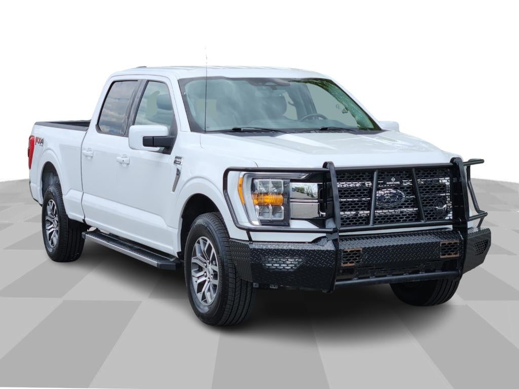 2021 Ford F-150 LARIAT in White — front three-quarter view
