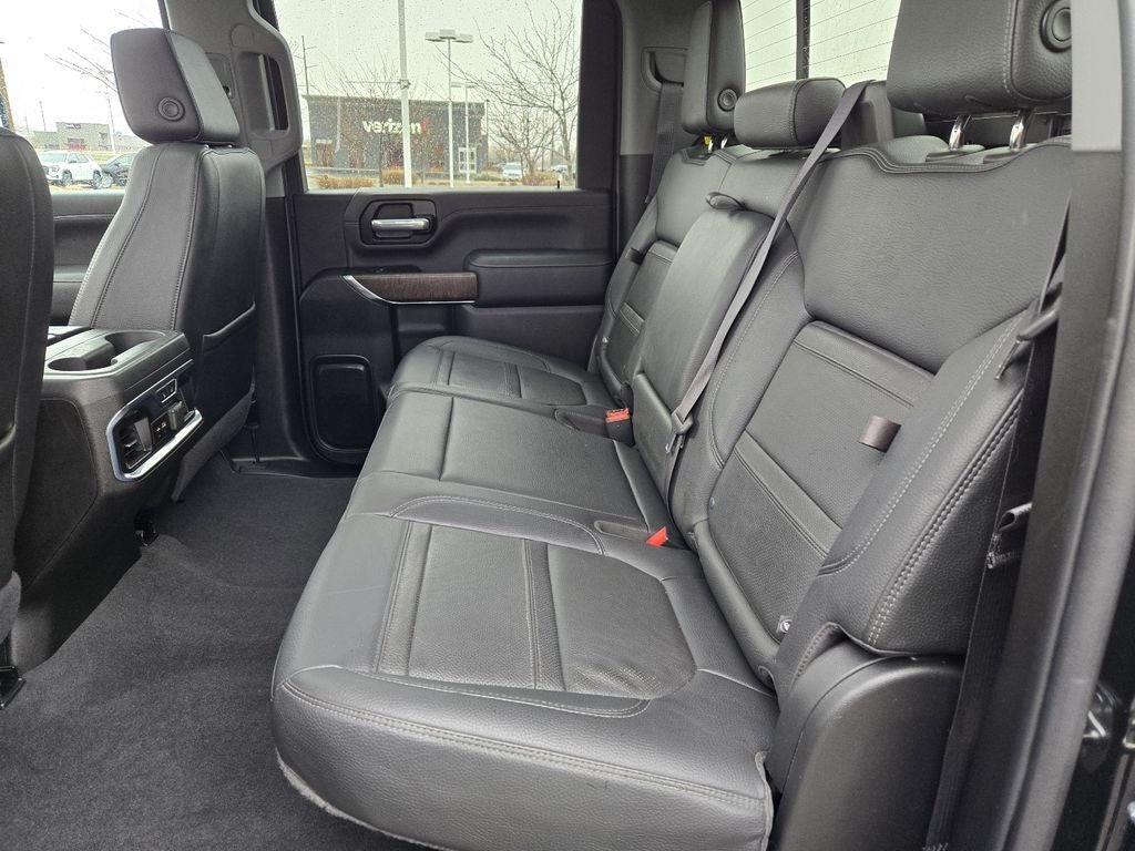 2022 GMC Sierra 2500 HD — detail view