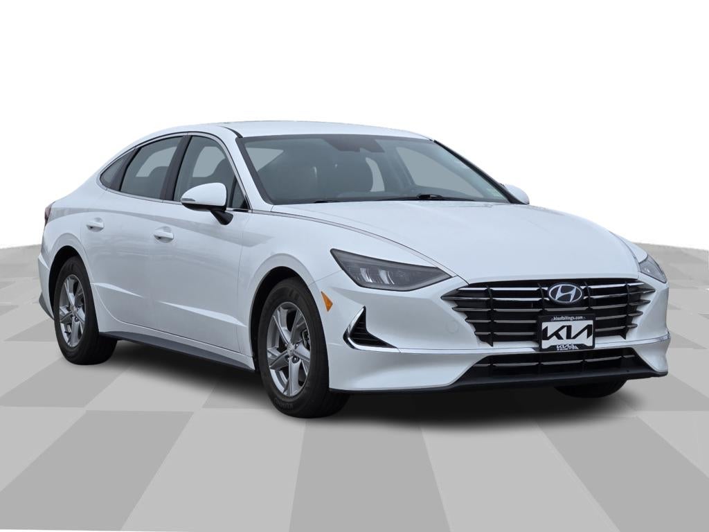 2022 Hyundai Sonata SE in Quartz White — front three-quarter view
